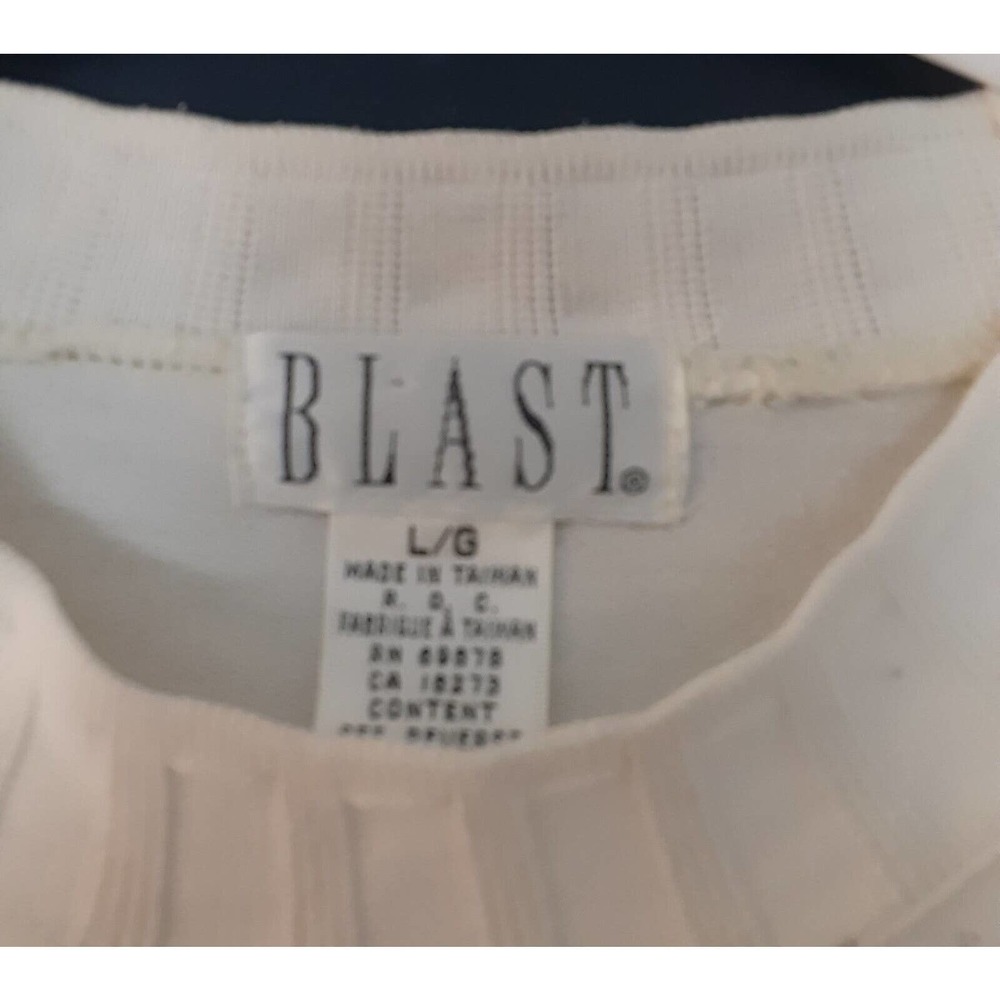 Vintage Blast Needlepoint Pattern Sweatshirt Past… - image 2